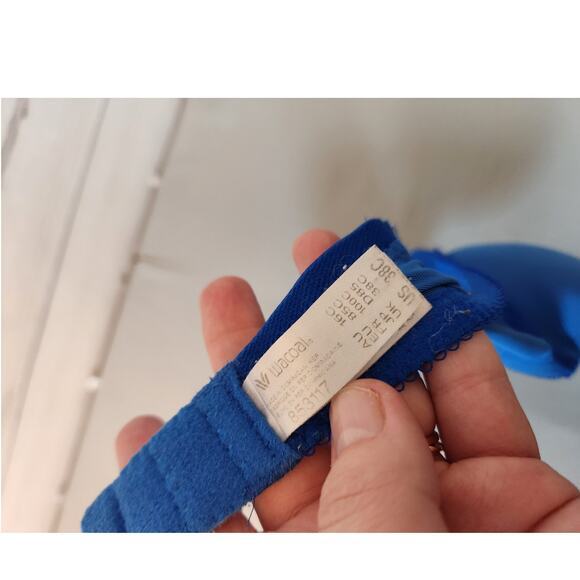 Wacoal Women Blue Solid La Femme Underwire T Shirt Bra 853117 Size 38C - Picture 3 of 3